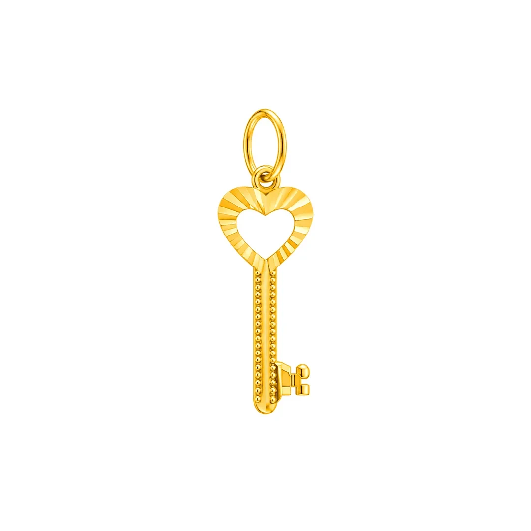Heart Key Pendant — 916 gold pendant